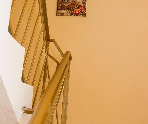 дари влас Gæstehus